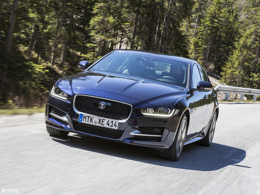 2015ݱXE 2.0T 200PS R-SPORT