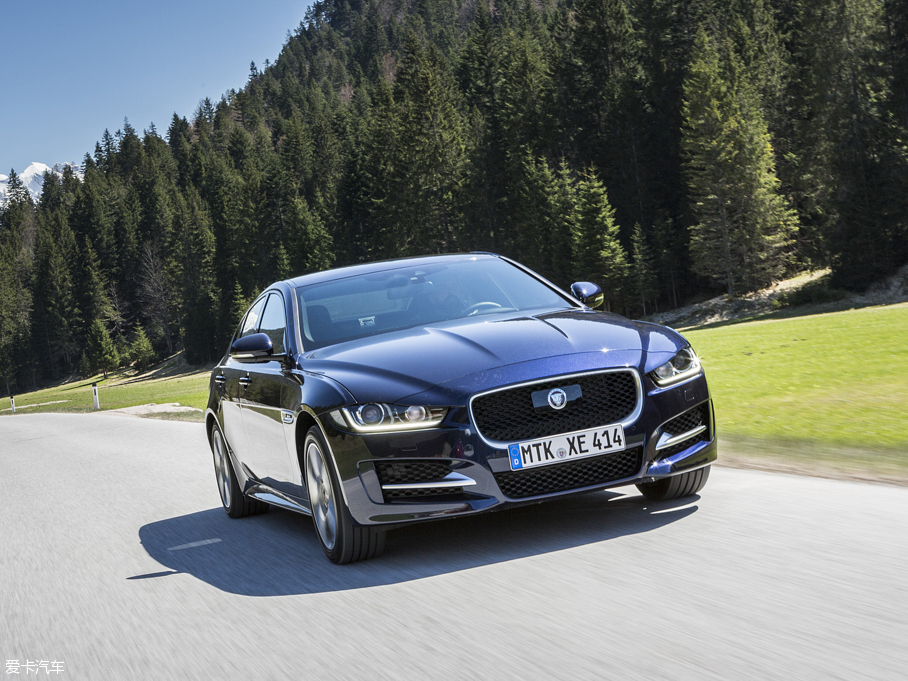 2015ݱXE 2.0T 200PS R-SPORT