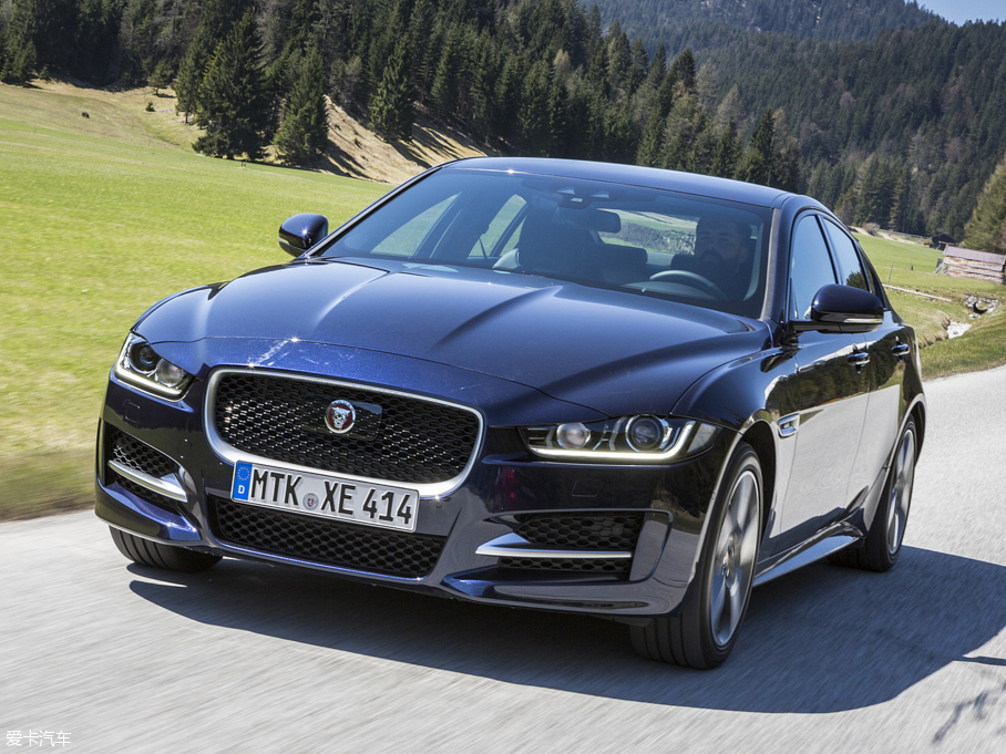 2015ݱXE 2.0T 200PS R-SPORT