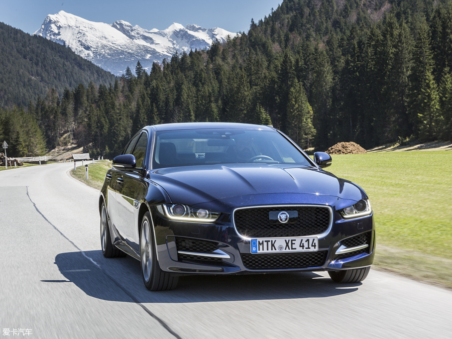 2015ݱXE 2.0T 200PS R-SPORT