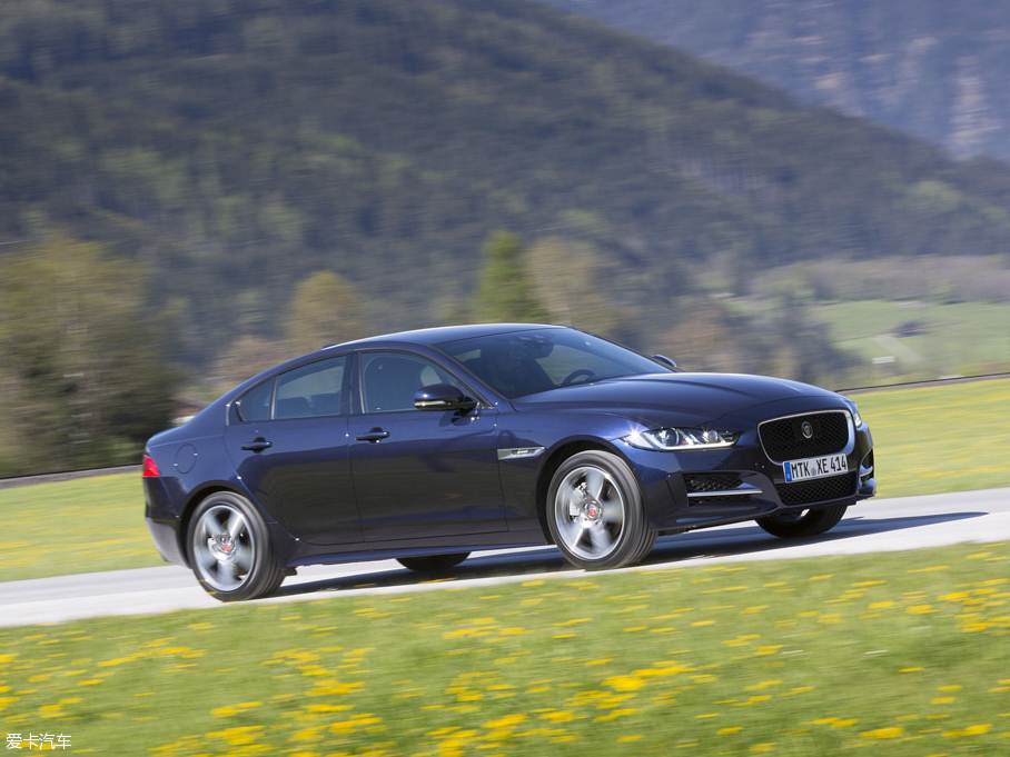 2015ݱXE 2.0T 200PS R-SPORT