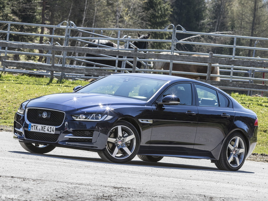 2015ݱXE 2.0T 200PS R-SPORT