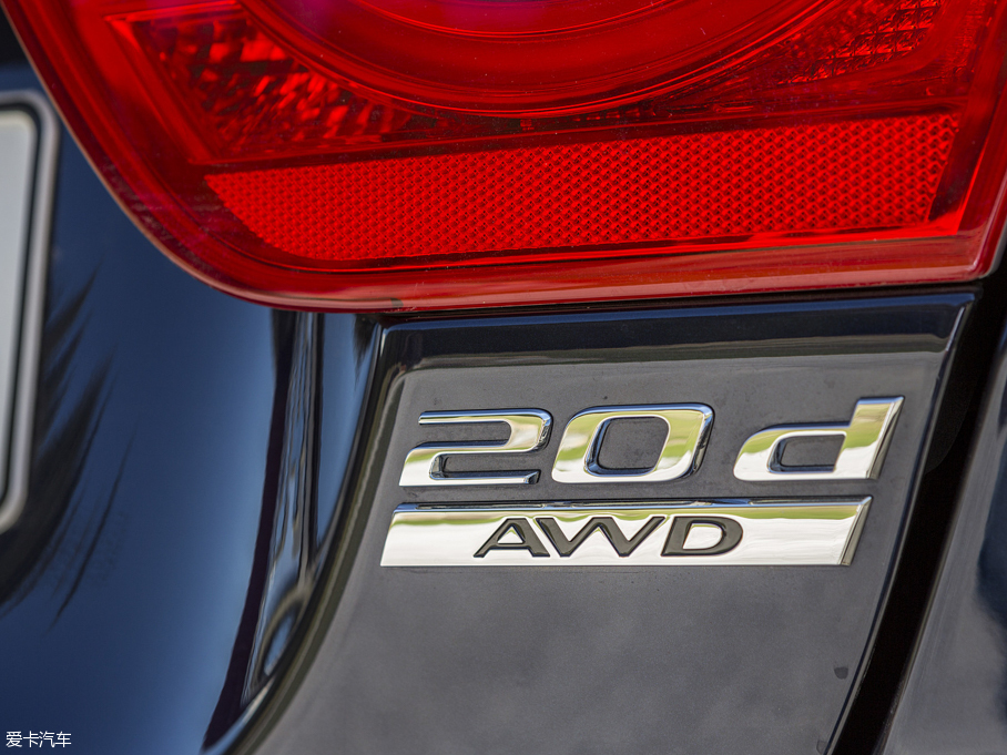 2015ݱXE 2.0T 200PS R-SPORT