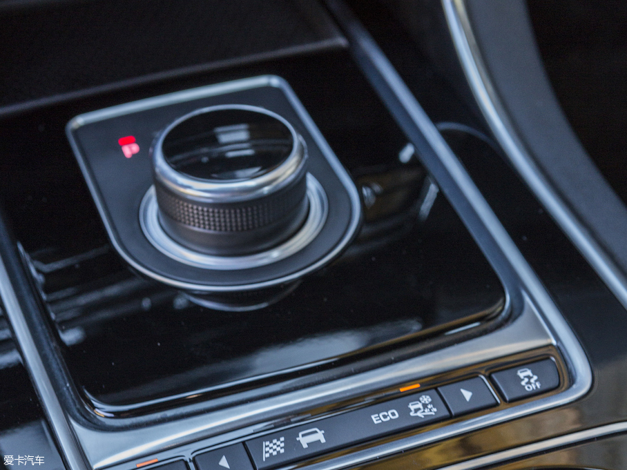 2015ݱXE 2.0T 200PS R-SPORT