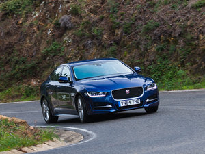 20152.0T 240PS R-SPORT w^