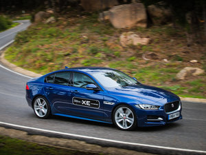 20152.0T 240PS R-SPORT w^