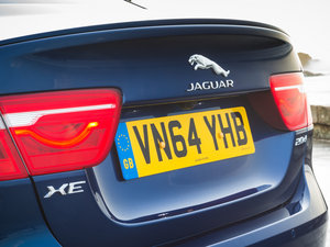 20152.0T 240PS R-SPORT ^