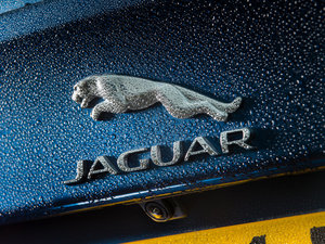 20152.0T 240PS R-SPORT ^