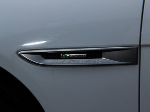 20152.0T 200PS R-SPORT (x)(ji)^