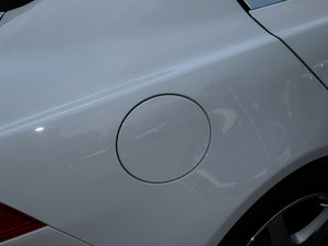 20152.0T 200PS R-SPORT (x)(ji)^