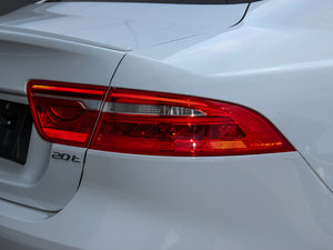 20152.0T 200PS R-SPORT (x)(ji)^