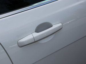 20152.0T 200PS R-SPORT ^