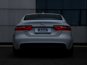 20152.0T 200PS R-SPORT ^