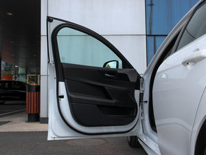 20152.0T 200PS R-SPORT {λ܇T