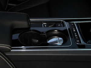 20152.0T 200PS R-SPORT g