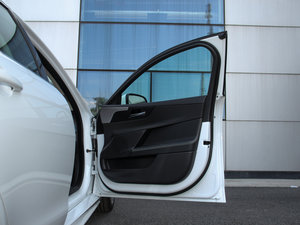 20152.0T 200PS R-SPORT g