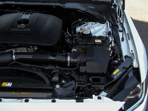 20152.0T 200PS R-SPORT 