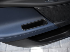 20152.0T 200PS R-SPORT g