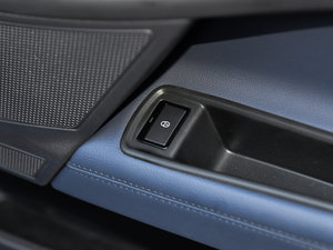 20152.0T 200PS R-SPORT g