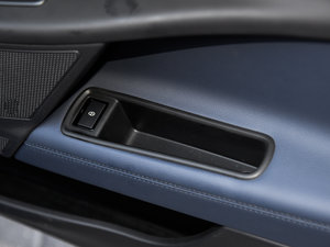 20152.0T 200PS R-SPORT g