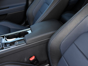 20152.0T 200PS R-SPORT 