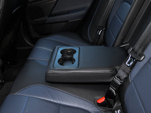 20152.0T 200PS R-SPORT 