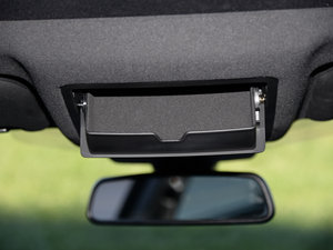 20152.0T 200PS R-SPORT g