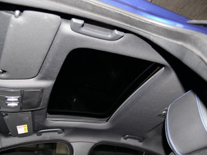 20152.0T 200PS R-SPORT g