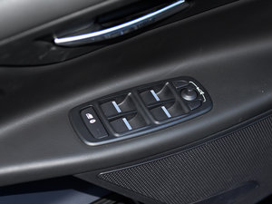 20152.0T 200PS R-SPORT {܇ƅ^(q)	