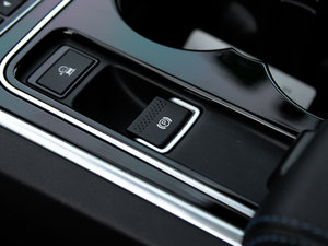 20152.0T 200PS R-SPORT v܇Ƅ