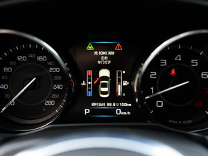 20152.0T 200PS R-SPORT п؅^