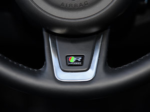 20152.0T 200PS R-SPORT п؅^