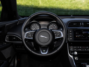 20152.0T 200PS R-SPORT P(pn)