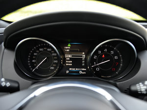 20152.0T 200PS R-SPORT п؅^(q)