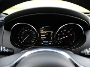 20152.0T 200PS R-SPORT п؅^