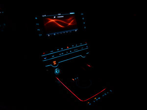 20152.0T 200PS R-SPORT п؅^