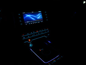 20152.0T 200PS R-SPORT п؅^