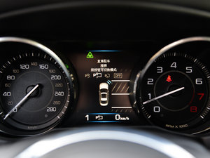 20152.0T 200PS R-SPORT п؅^