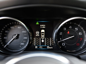 20152.0T 200PS R-SPORT п؅^