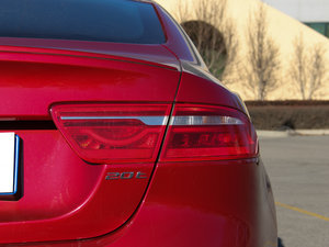 20152.0T 200PS R-SPORT β