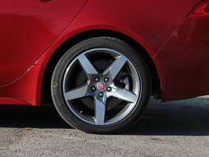 20152.0T 200PS R-SPORT ݆Ȧ