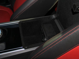 20152.0T 200PS R-SPORT g