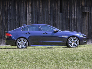 20152.0T 200PS R-SPORT w^