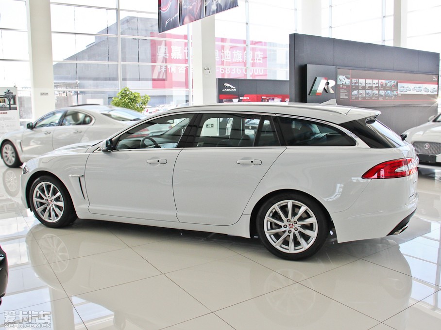 2015ݱXF Sportbrake 2.0T A