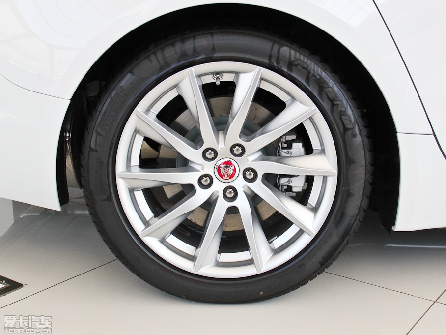 2015ݱXF Sportbrake 2.0T A