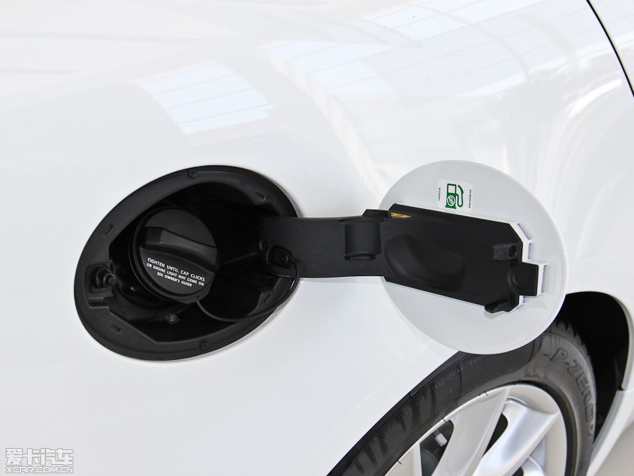 2015ݱXF Sportbrake 2.0T A