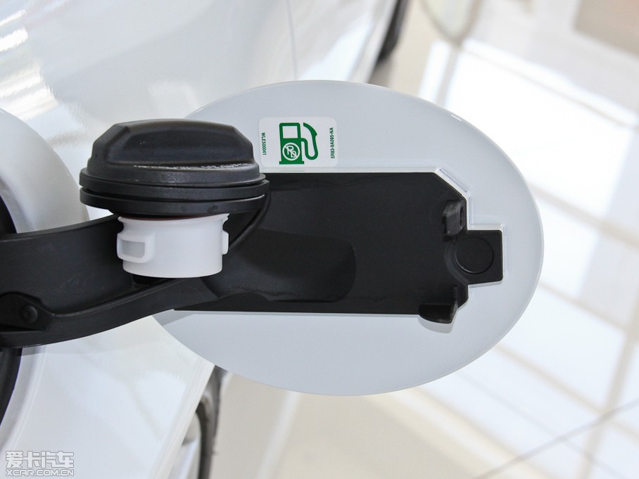 2015ݱXF Sportbrake 2.0T A