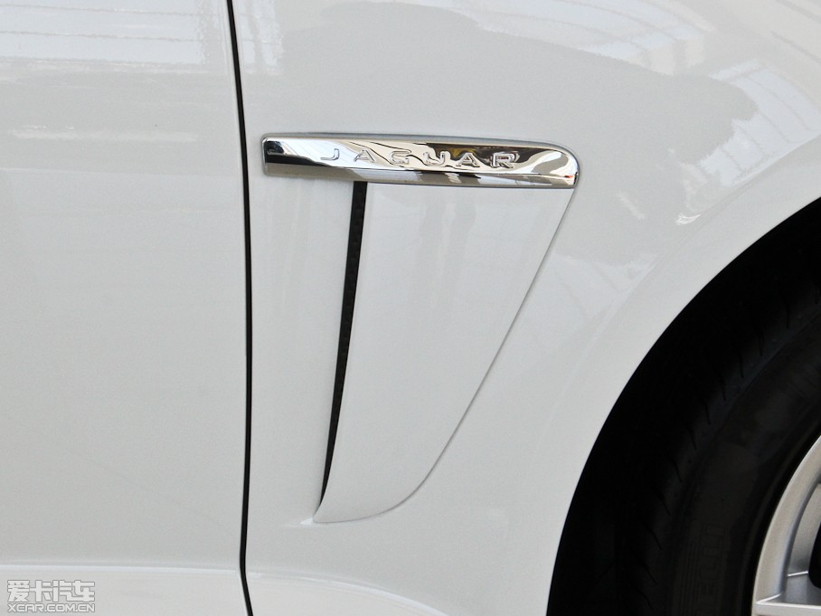 2015ݱXF Sportbrake 2.0T A