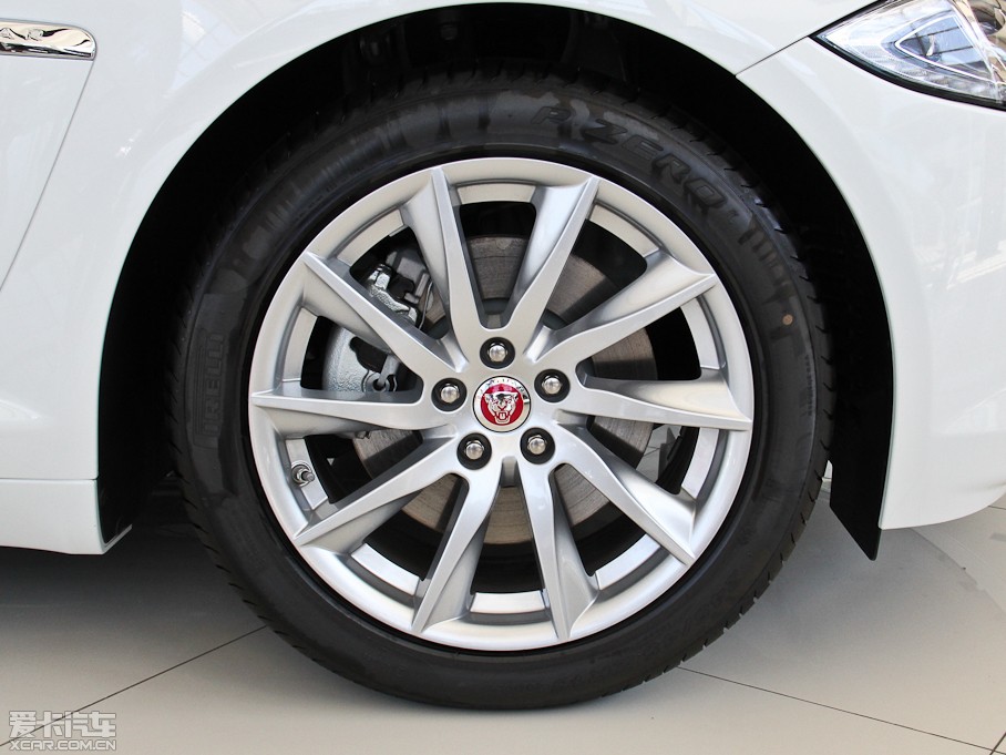 2015ݱXF Sportbrake 2.0T A