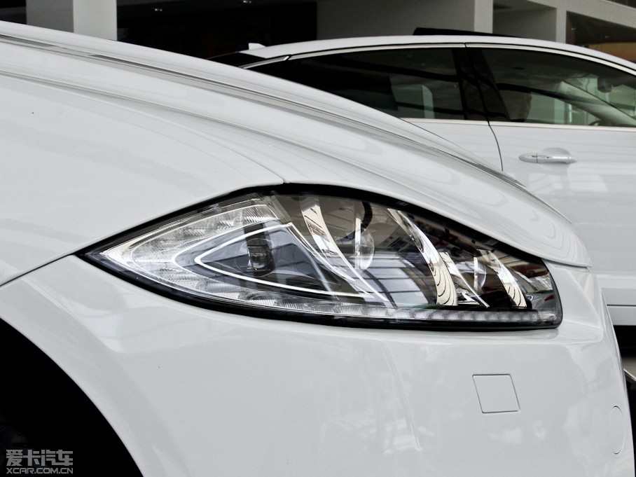 2015ݱXF Sportbrake 2.0T A